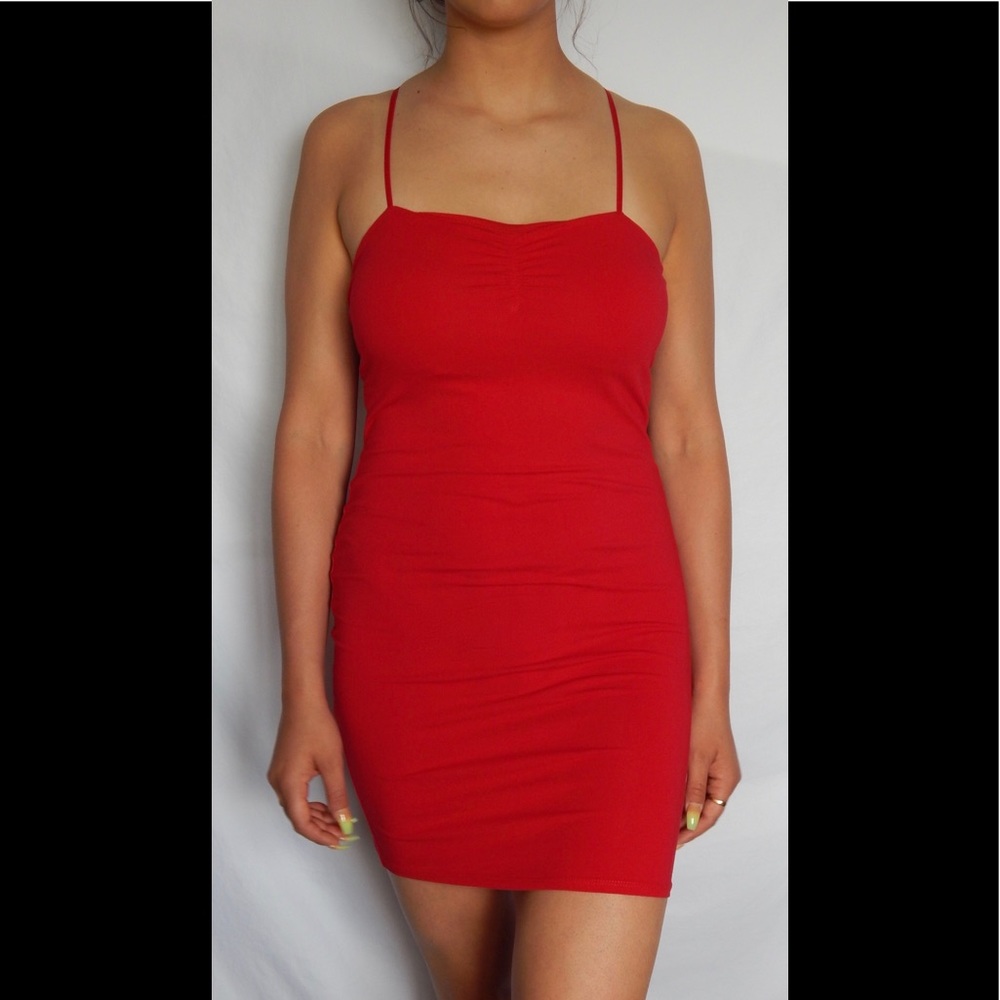 Simple day dress in red,black or Grey 🖤